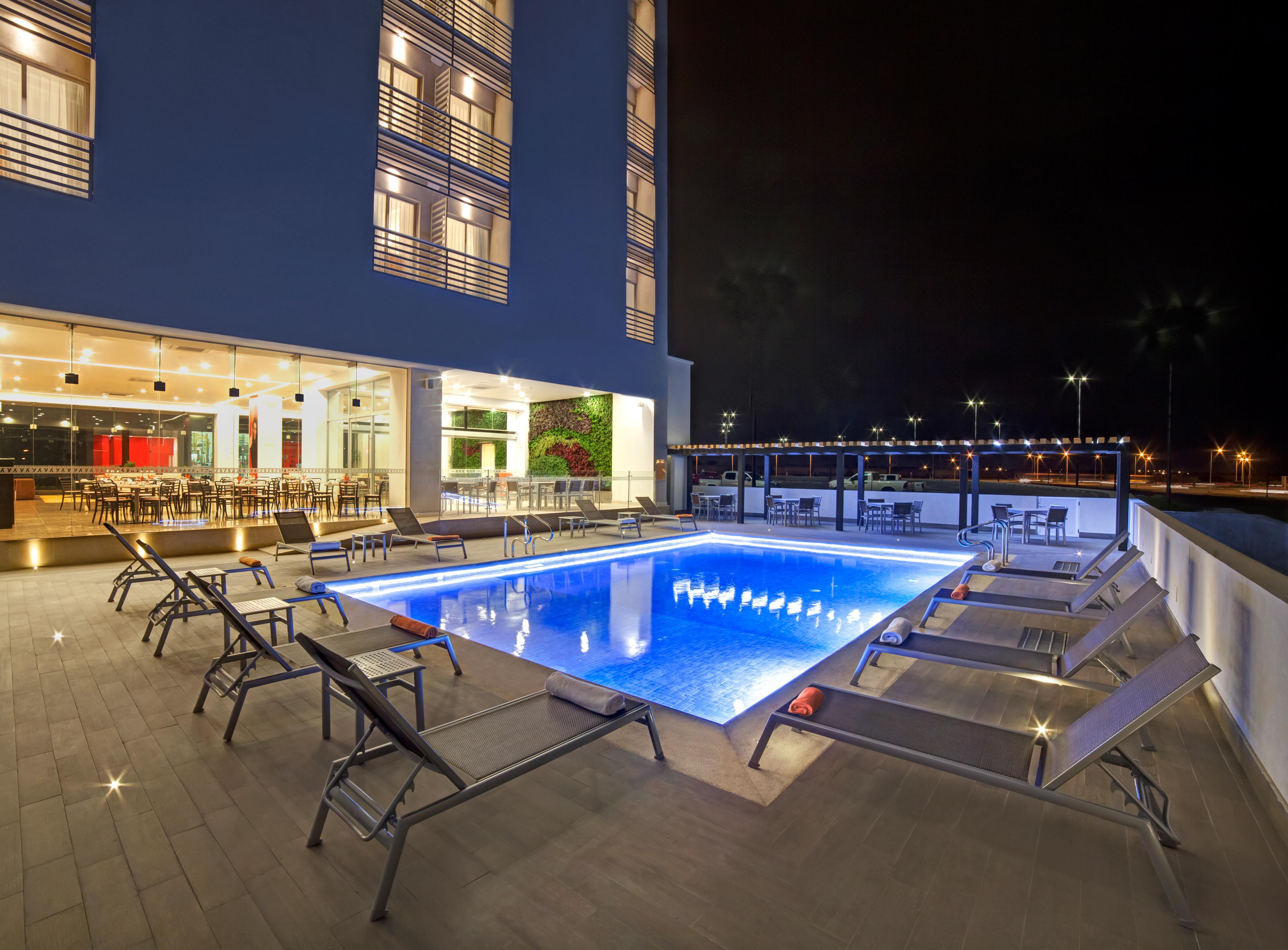 Yes Nuevo Hotel 4*