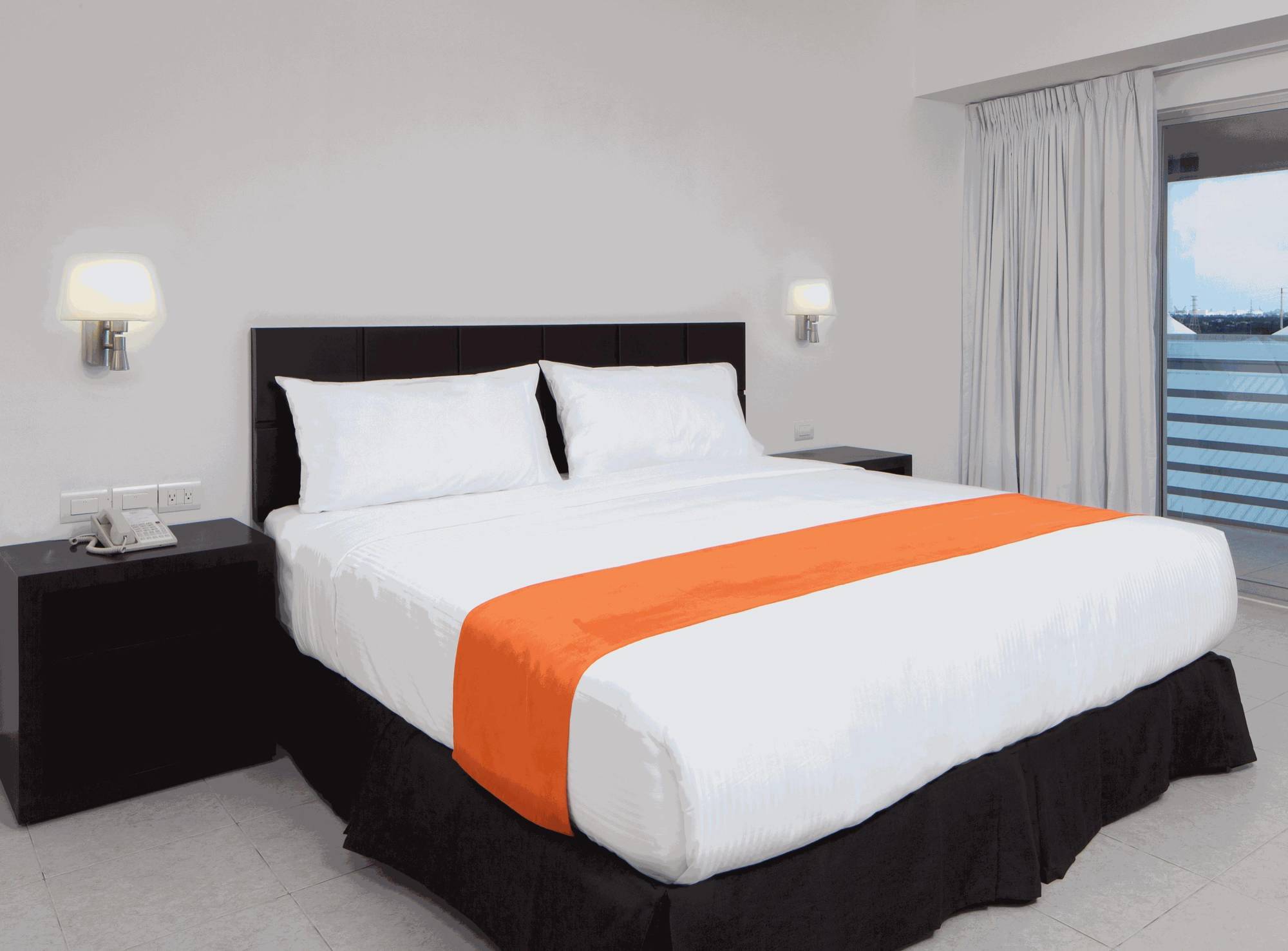 Yes Nuevo Hotel 4*